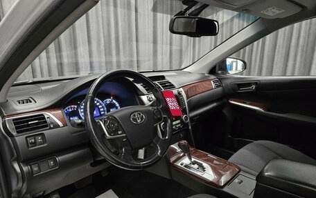 Toyota Camry, 2013 год, 1 695 000 рублей, 11 фотография
