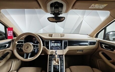 Porsche Macan I рестайлинг, 2015 год, 2 741 000 рублей, 14 фотография