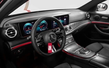Mercedes-Benz E-Класс, 2021 год, 3 790 000 рублей, 8 фотография