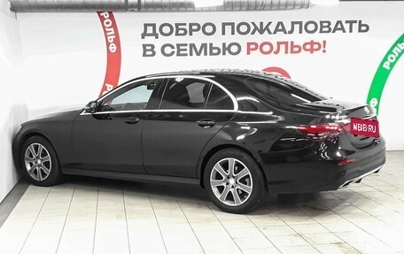 Mercedes-Benz E-Класс, 2021 год, 3 790 000 рублей, 7 фотография