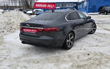 Jaguar XF II, 2016 год, 1 400 000 рублей, 10 фотография