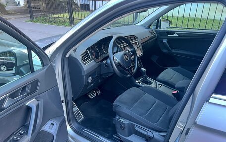 Volkswagen Tiguan II, 2019 год, 3 350 000 рублей, 5 фотография