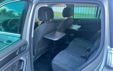 Volkswagen Tiguan II, 2019 год, 3 350 000 рублей, 11 фотография