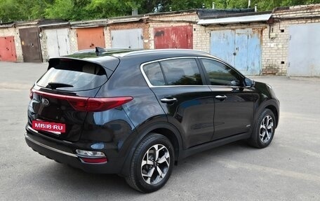 KIA Sportage IV рестайлинг, 2018 год, 2 473 000 рублей, 5 фотография