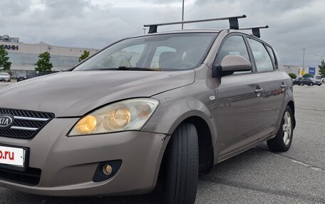 KIA cee'd I рестайлинг, 2009 год, 465 000 рублей, 2 фотография