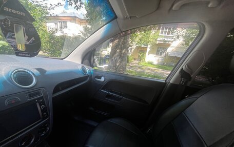 Ford Fusion I, 2006 год, 500 000 рублей, 16 фотография