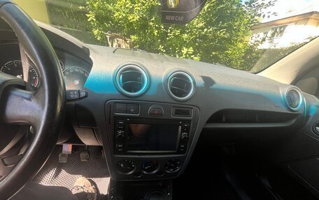Ford Fusion I, 2006 год, 500 000 рублей, 14 фотография