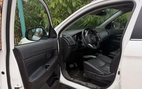 Mitsubishi ASX I рестайлинг, 2013 год, 1 399 000 рублей, 10 фотография