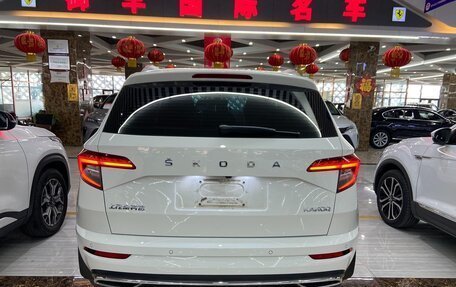 Skoda Karoq I, 2022 год, 2 280 000 рублей, 5 фотография