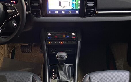 Skoda Karoq I, 2022 год, 2 280 000 рублей, 16 фотография