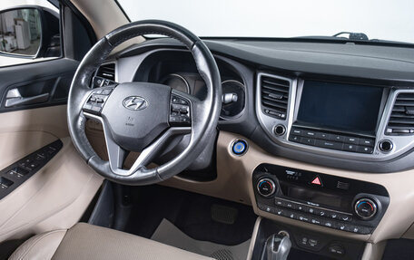 Hyundai Tucson III, 2016 год, 2 479 000 рублей, 10 фотография