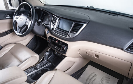 Hyundai Tucson III, 2016 год, 2 479 000 рублей, 18 фотография