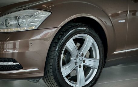Mercedes-Benz S-Класс, 2012 год, 2 200 000 рублей, 11 фотография