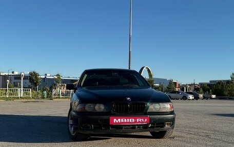 BMW 5 серия, 1997 год, 269 990 рублей, 3 фотография