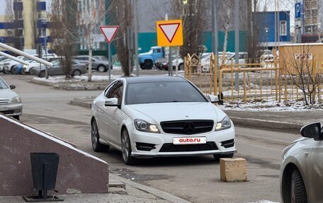 Mercedes-Benz C-Класс, 2013 год, 1 930 000 рублей, 4 фотография