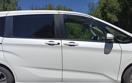 Honda Freed II, 2021 год, 1 790 000 рублей, 3 фотография