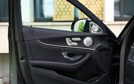 Mercedes-Benz E-Класс, 2020 год, 4 949 000 рублей, 13 фотография