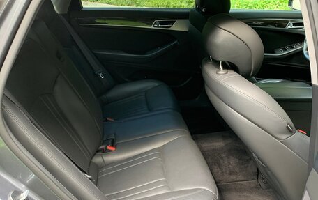 Hyundai Genesis II, 2016 год, 1 880 000 рублей, 7 фотография