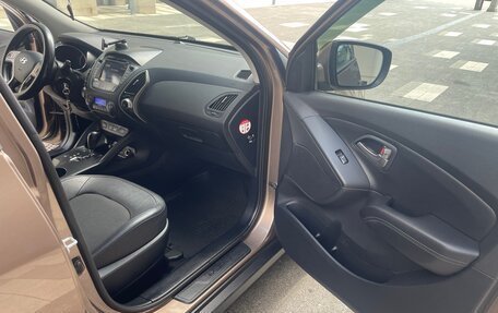 Hyundai ix35 I рестайлинг, 2014 год, 1 400 000 рублей, 7 фотография