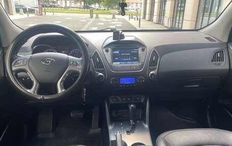 Hyundai ix35 I рестайлинг, 2014 год, 1 400 000 рублей, 13 фотография