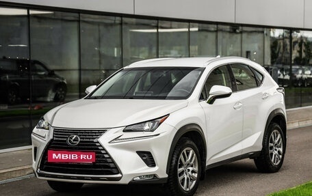 Lexus NX I, 2017 год, 2 399 000 рублей, 3 фотография