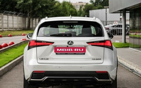 Lexus NX I, 2017 год, 2 399 000 рублей, 8 фотография