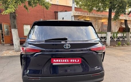 Toyota Sienna, 2020 год, 3 449 000 рублей, 5 фотография