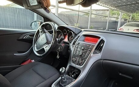 Opel Astra J, 2013 год, 850 000 рублей, 9 фотография