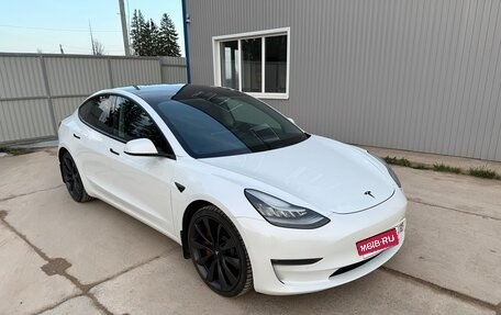 Tesla Model 3 I, 2019 год, 2 990 000 рублей, 1 фотография