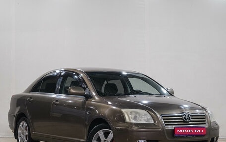 Toyota Avensis III рестайлинг, 2005 год, 729 000 рублей, 1 фотография