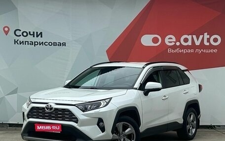 Toyota RAV4, 2020 год, 3 150 000 рублей, 1 фотография