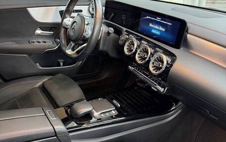 Mercedes-Benz CLA, 2021 год, 2 600 000 рублей, 8 фотография