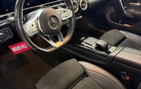 Mercedes-Benz CLA, 2021 год, 2 600 000 рублей, 11 фотография