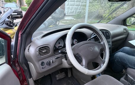 Dodge Caravan IV, 2002 год, 300 000 рублей, 2 фотография