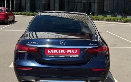 Mercedes-Benz E-Класс, 2020 год, 3 900 000 рублей, 6 фотография