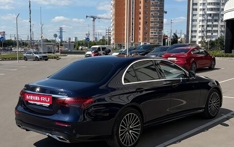 Mercedes-Benz E-Класс, 2020 год, 3 900 000 рублей, 8 фотография