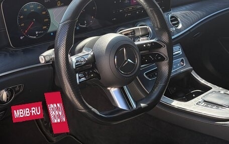Mercedes-Benz E-Класс, 2020 год, 3 900 000 рублей, 20 фотография