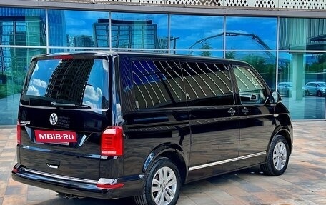 Volkswagen Multivan T6 рестайлинг, 2018 год, 3 700 000 рублей, 7 фотография
