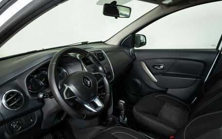 Renault Logan II, 2022 год, 1 262 000 рублей, 5 фотография
