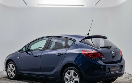 Opel Astra J, 2011 год, 578 000 рублей, 4 фотография