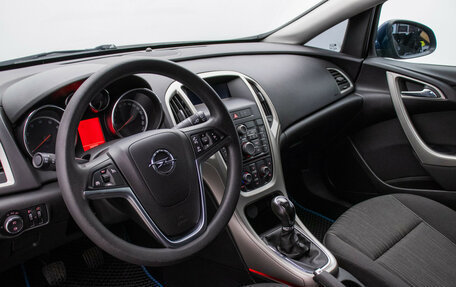 Opel Astra J, 2011 год, 578 000 рублей, 10 фотография