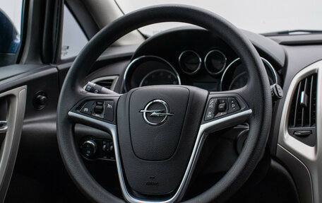 Opel Astra J, 2011 год, 578 000 рублей, 16 фотография
