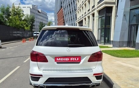 Mercedes-Benz GL-Класс, 2015 год, 2 795 000 рублей, 10 фотография