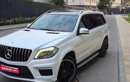 Mercedes-Benz GL-Класс, 2015 год, 2 795 000 рублей, 4 фотография