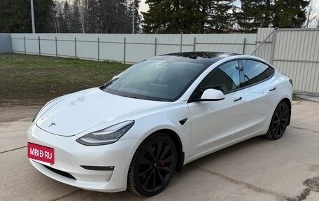 Tesla Model 3 I, 2019 год, 2 990 000 рублей, 2 фотография