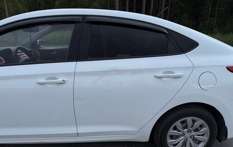 Hyundai Solaris II рестайлинг, 2017 год, 860 000 рублей, 16 фотография