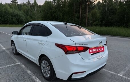Hyundai Solaris II рестайлинг, 2017 год, 860 000 рублей, 11 фотография