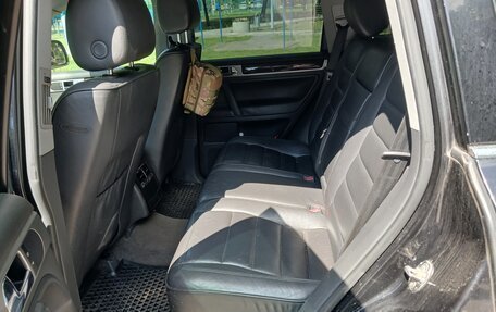 Volkswagen Touareg III, 2003 год, 600 000 рублей, 9 фотография