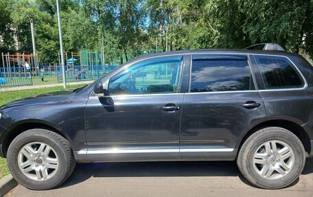 Volkswagen Touareg III, 2003 год, 600 000 рублей, 8 фотография