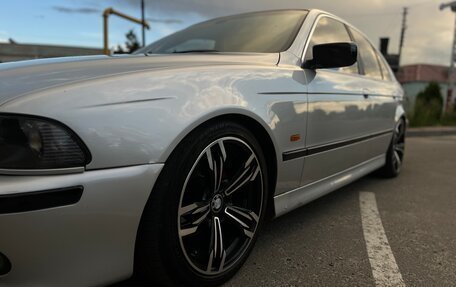 BMW 5 серия, 2002 год, 700 000 рублей, 7 фотография